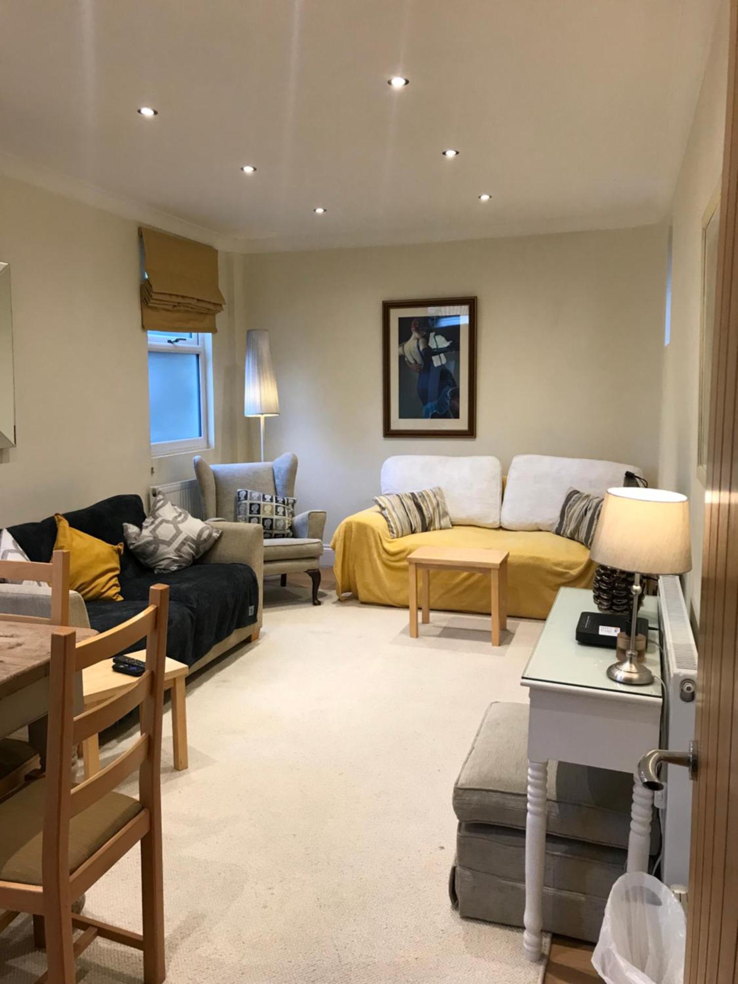 Stylish & Spacious 3 Bed Victorian House Sleeps Up To 7 - Near O2, Museums, Excel, Mazehill Station 12 Mins Direct Into London Bridge Villa Exterior photo